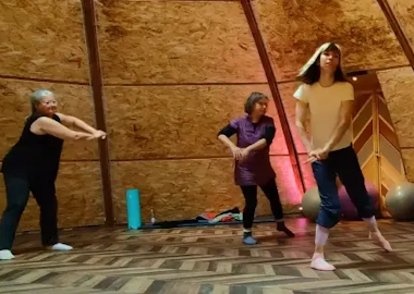 photo de danse avec virag eri